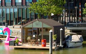 Wikkelboats At Wijnhaven